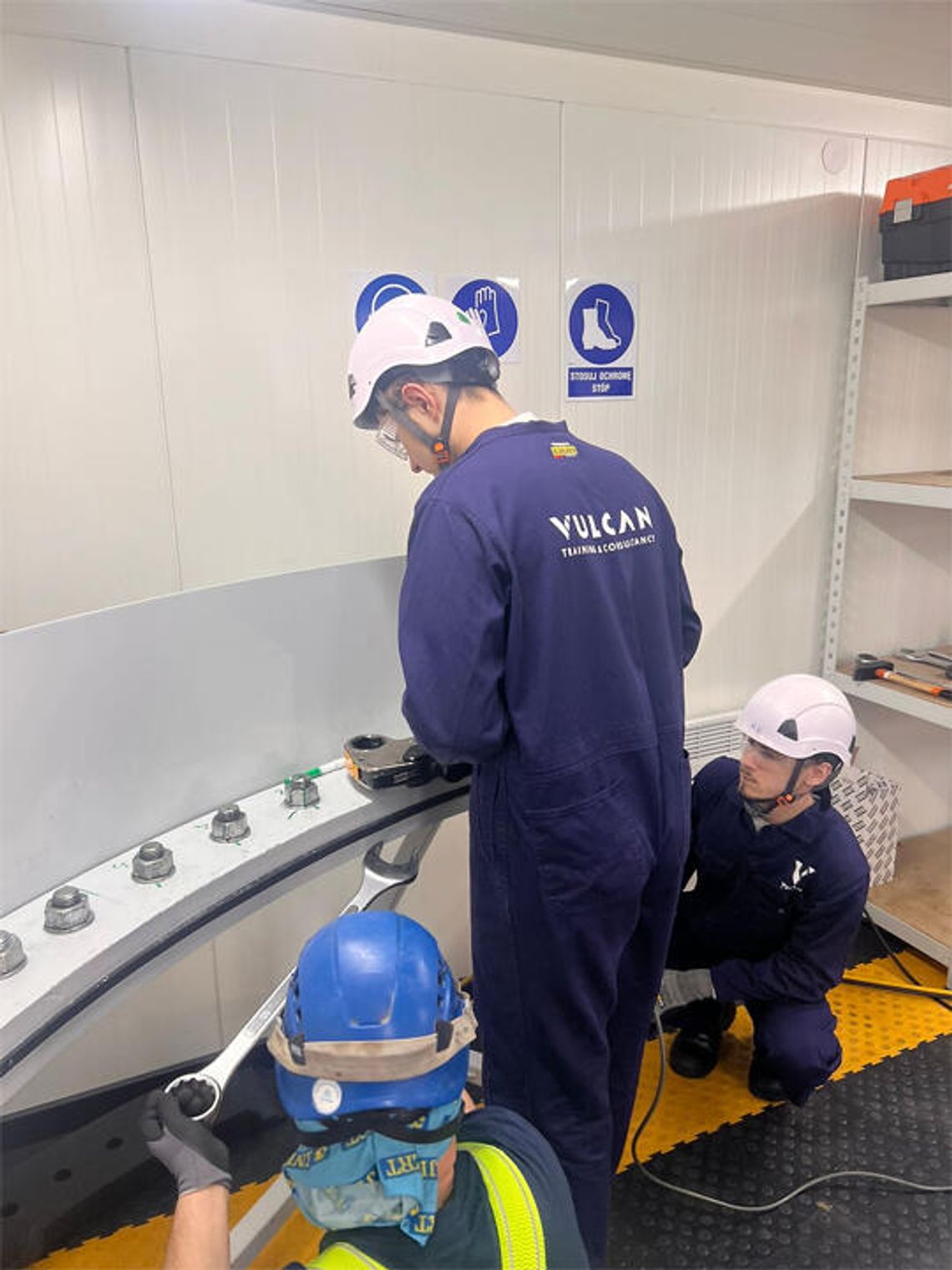 Uczniowie z ZSM z Darłowa szkolili się w zakresie Obsługi Turbin Wiatrowych.