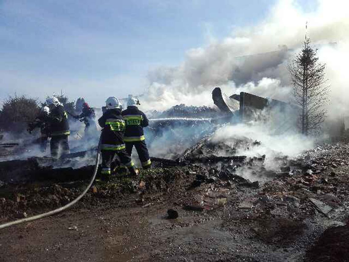 Górsko: Spłonęła stodoła i terenowy samochód
