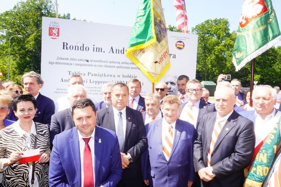 Grzybno: Człowiek, który walczył o sprawiedliwość społeczną, polską wieś i godność rolników...