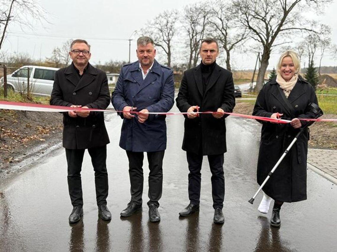 Nowa droga w Kusicach otwarta Nowa droga w Kusicach otwarta