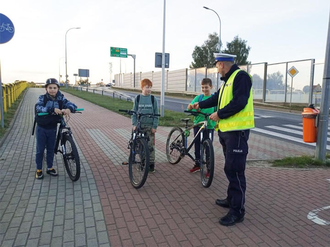 Odblaski ratują życie! Ogólnopolski dzień odblasków w powiecie sławieńskim