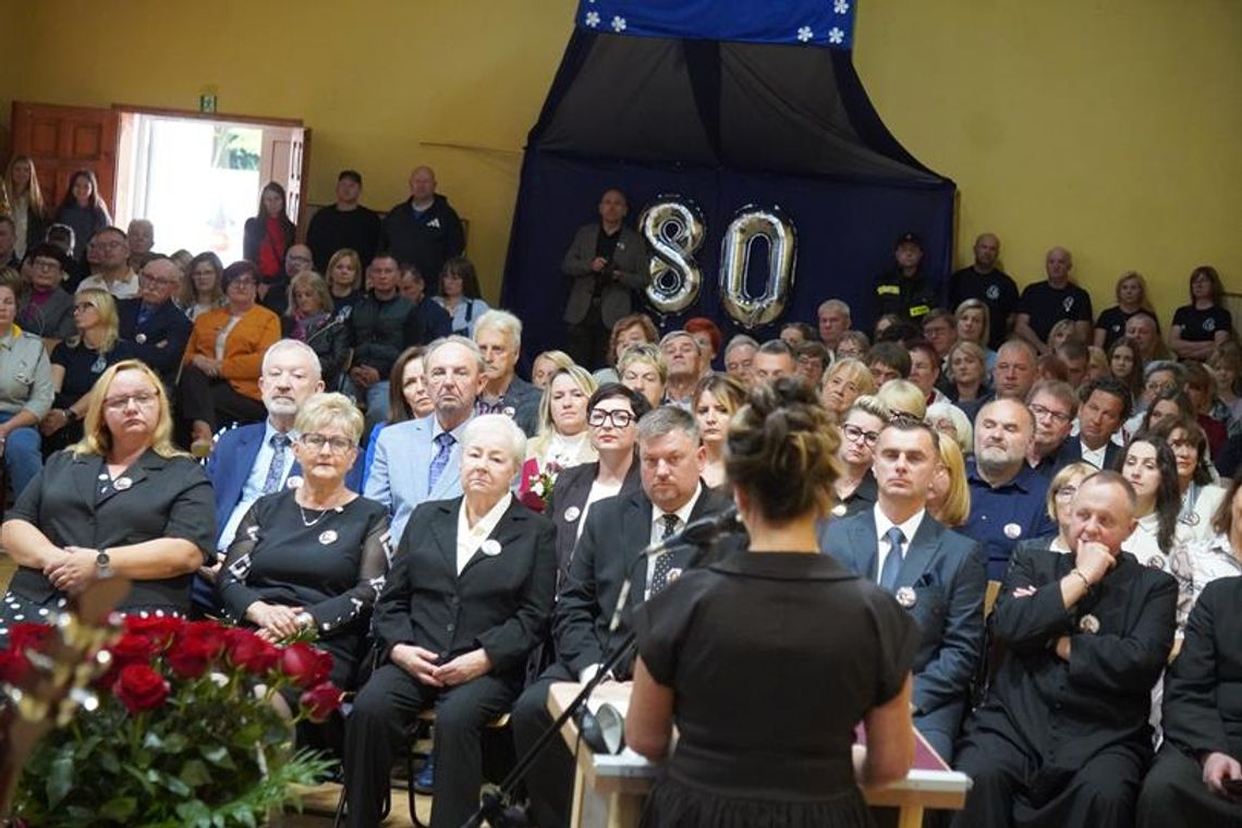 Ostrowiec  80 lat podstawówki
