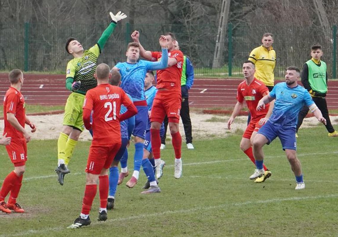 Piłka Nożna. IV liga: Wieża awansuje w tabeli