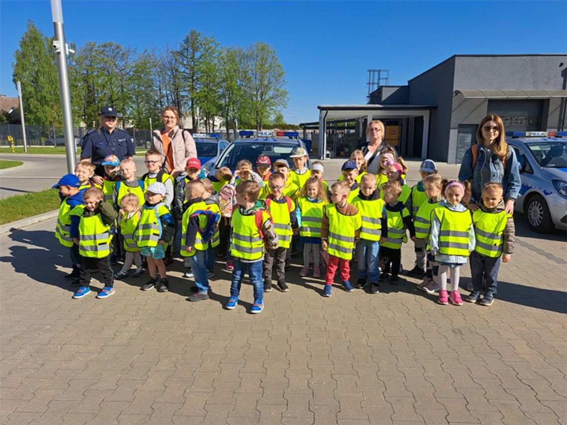 Przedszkolaki z wizytą w Komendzie Policji w Sławnie