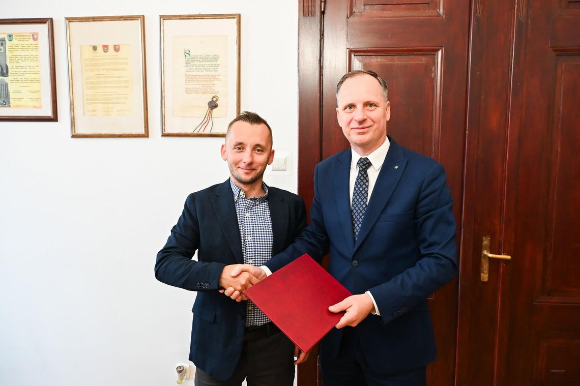 Rafał Szymczewski nowym Sekretarzem Miasta Sławno. Rafał Szymczewski nowym Sekretarzem Miasta Sławno.