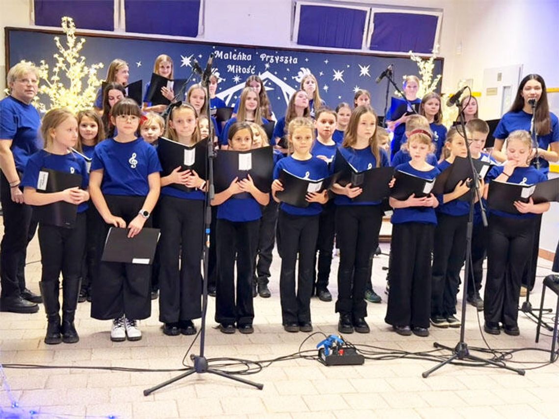 Sławno: Babciu, Dziadku przyjdź na koncert chóru szkolnego