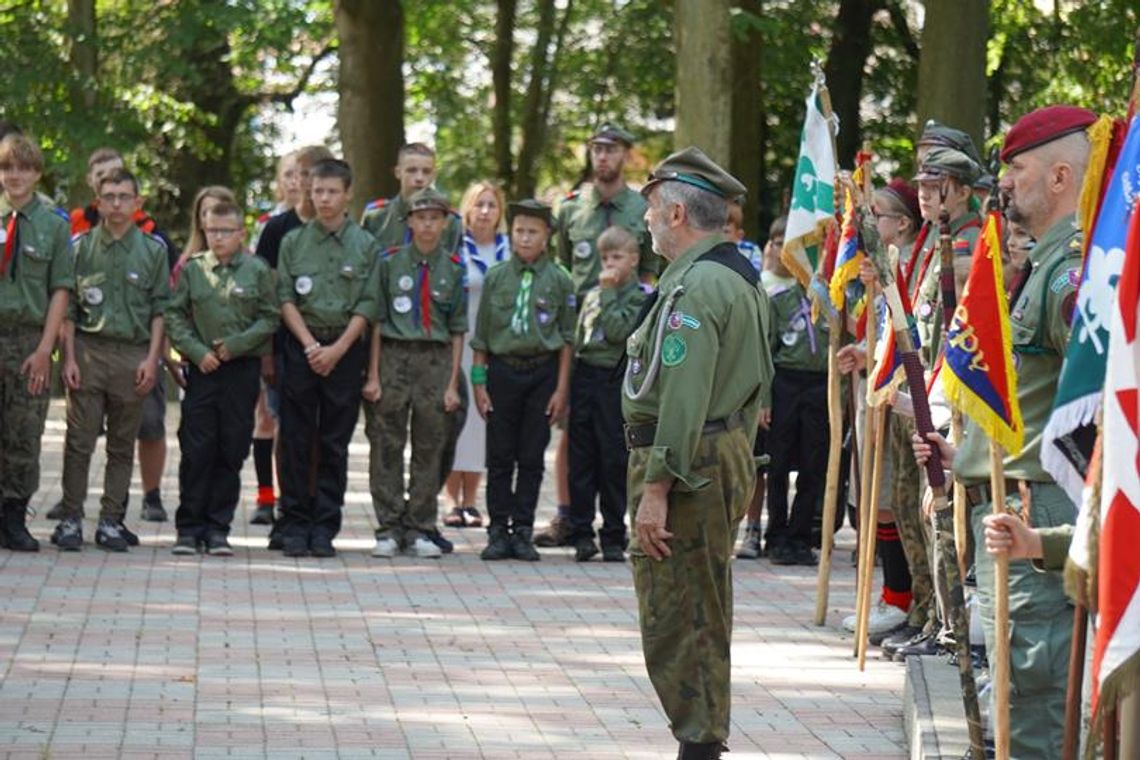 Sławno Harcerze i samorządowcy upamiętnili Godzinę „W”