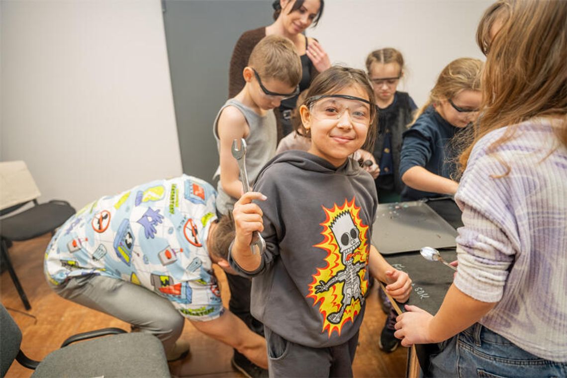 Sławno: Podczas ferii zimowych Dom Kultury przemienił się w prawdziwe laboratorium chemiczne