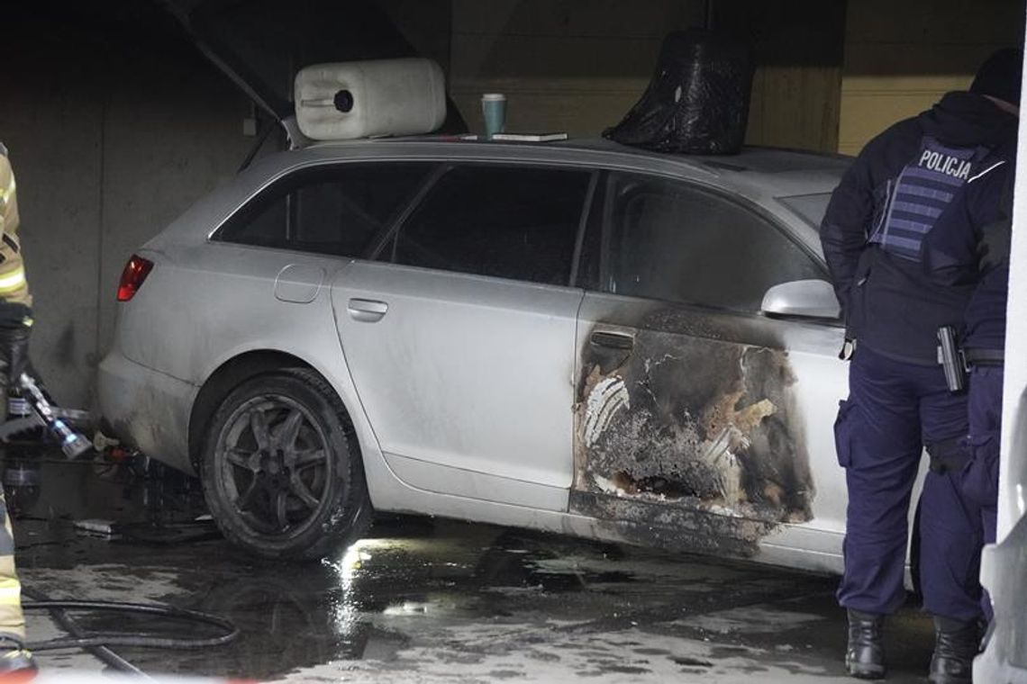 Sławno: pożar w garażu przy Kościuszki