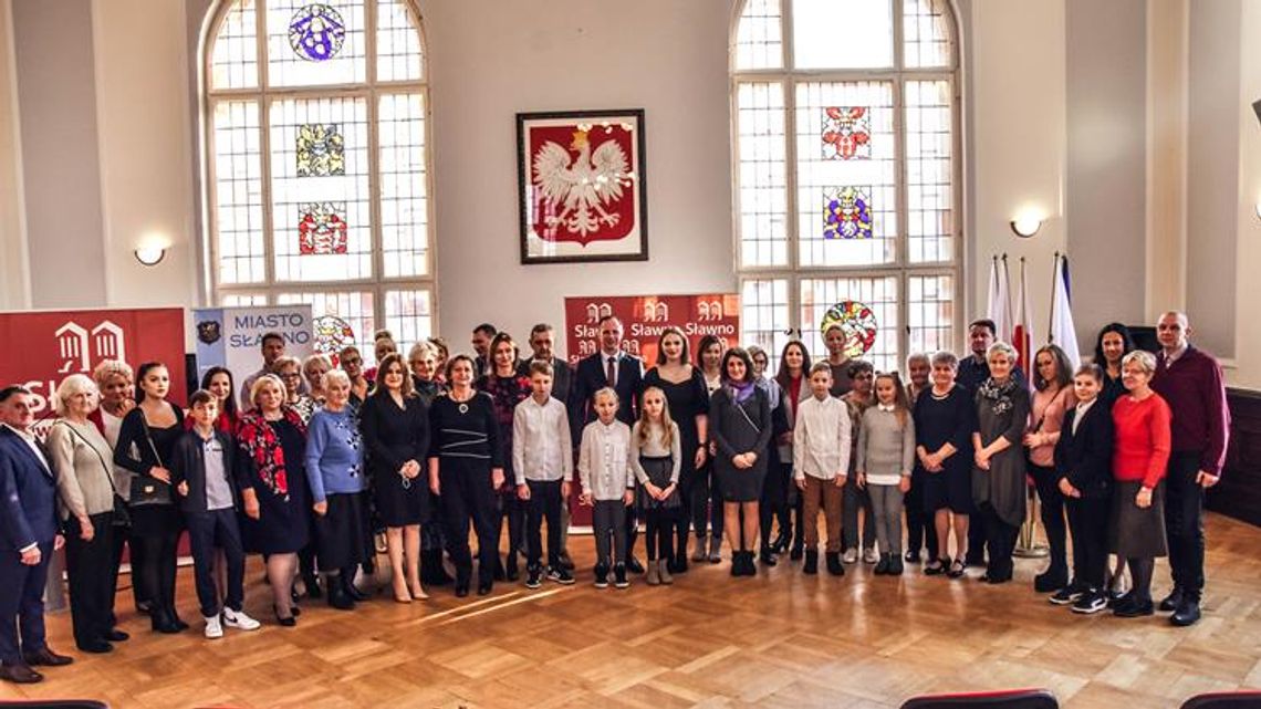 Sławno  Rodzinne historie w albumach zawarte