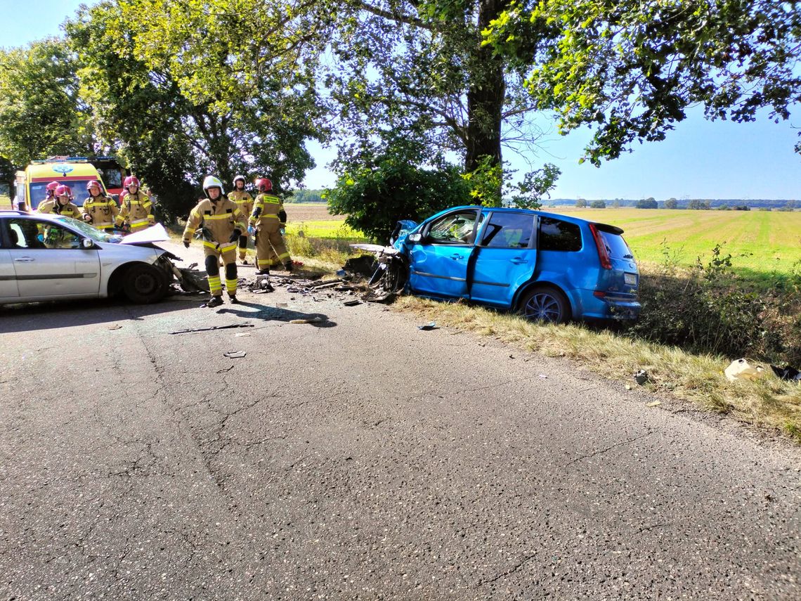 Sławno – Sławsko: Groźny wypadek. Droga zablokowana