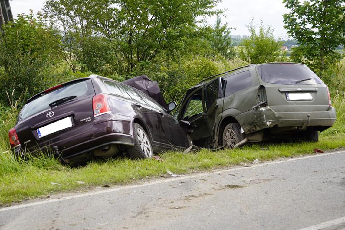 Sławno  Uciekał przed policją i spowodował wypadek