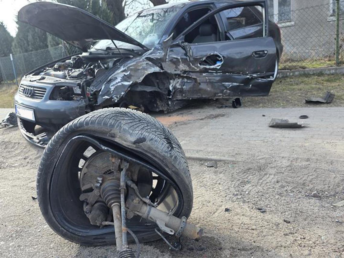 Sławsko. Wypadek w centrum wsi