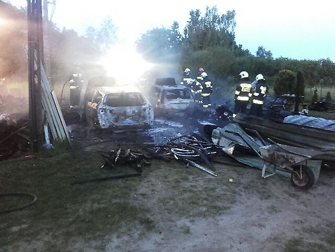 Tychowo: Spłonęły samochody