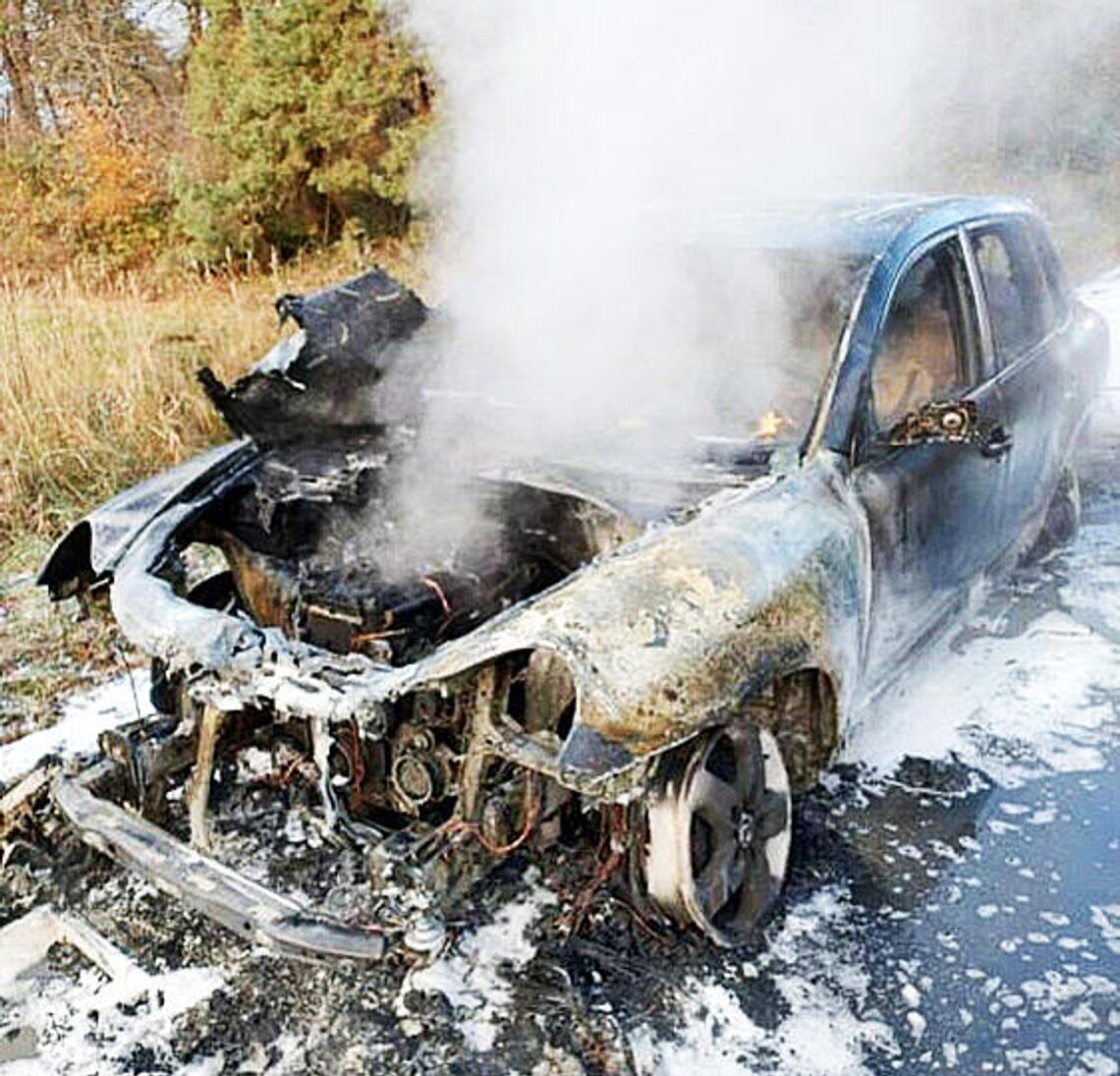 Wicie – Cisowo: Porsche zapaliło się w czasie jazdy