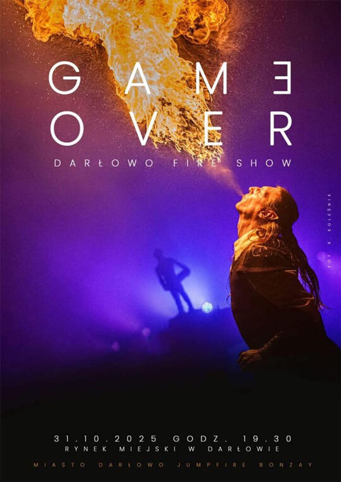 Darłowo: Pokaz ognia Darłowo: Pokaz ognia