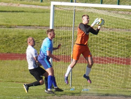 Piłka Nożna. IV liga Wieża Postomino - Vineta Wolin 3:3 (2:1)