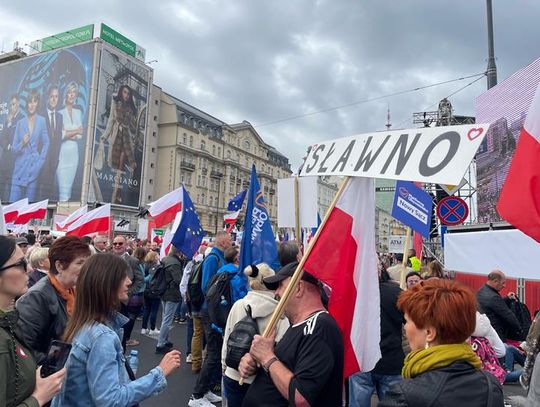 Powiat sławieński na Marszu Miliona Serc w Warszawie