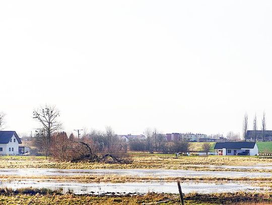 Sławno Zalany teren pomiędzy Kosynierów, Morską a Leśną