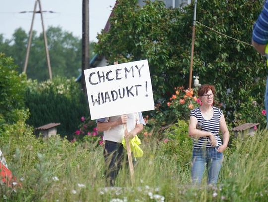 Karwice; spontaniczny protest na krajowej "szóstce"