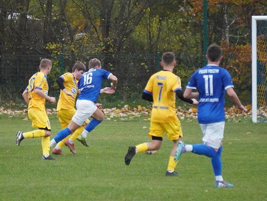 Passat Bukowo Morskie - Pogoń Połczyn Zdrój 2:7