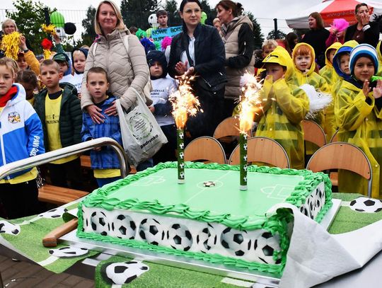 Żukowo: Uroczyste otwarcie nowego boiska